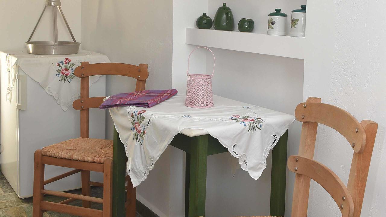Apartament Anemos And Almyra Kini Zewnętrze zdjęcie